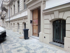 Před fotoateliérem