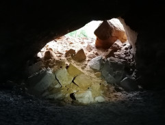 Janek rozvazuje krále