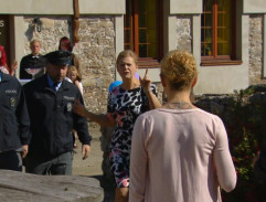 666. Chlívek nebo sklípek?