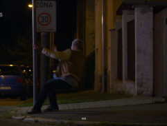 Bobův "knockout" o značku