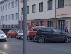 Průjezd kolem řeznictví