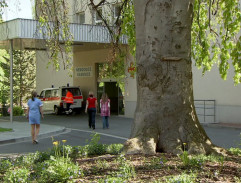 Nový vchod nemocnice