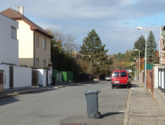 Sanitka přijíždí