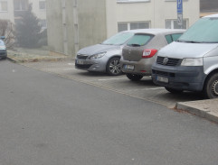 Sražený mladík zemřel