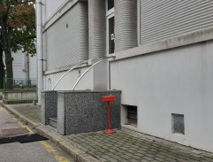 911. Máma na zapřenou