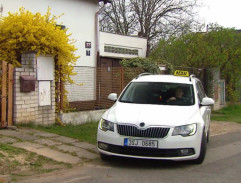 Taxikářka Erika II