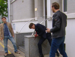 911. Máma na zapřenou