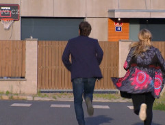 Běh k pokousané ženě