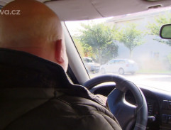 Soukal za volantem