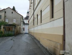 Nůžky, nože, brousím!