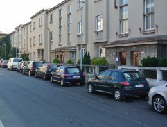 pred Ivanovskej domom