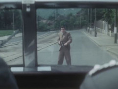 Gabčík se samopalem