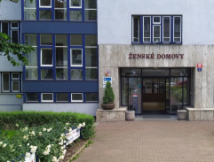 ženské domovy