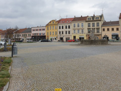 Honza přijíždí za Libuškou