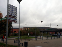 Před nádražím v Berouně