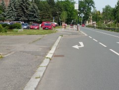 na ceste z knižnice