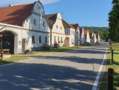 Už zase skáču přes kaluže