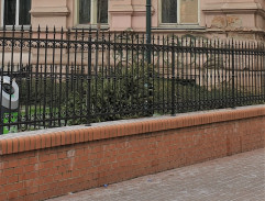 Strážník Ryba na obchůzce