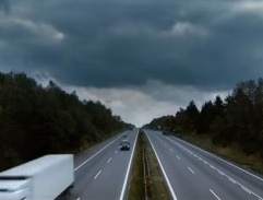 Premávka na diaľnici