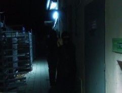 pred skladom s kvetmi