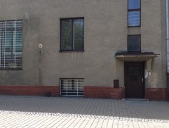 vchod do oddělení PČR