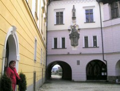 2. Dívka s flétnou