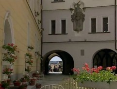 2. Dívka s flétnou