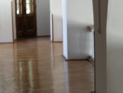 V tělocvičně
