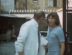 Dvůr vedle restaurace v Hrádku