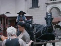 Angelika přijíždí za sestrou