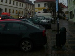 pred poštovým úradom