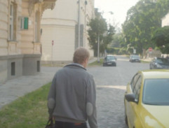 Před domem Termerových