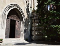 O lidech a čarodějích