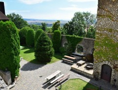 O lidech a čarodějích