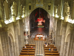 Svatba v pařížské bazilice Notre-Dame