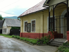 ulica vo Veľkej Revúcej