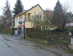 dom Pavliných rodičov