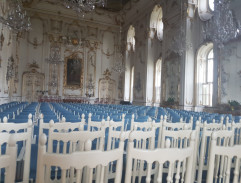 Dveře k pokojům císařovny