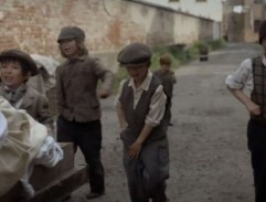 Dědeček Mattoni v uličce