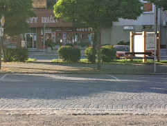 V pohřebním ústavu