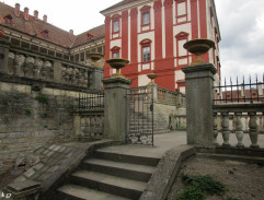 Edvard a Charlotta u branky