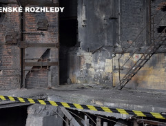 v opustenej továrni 2