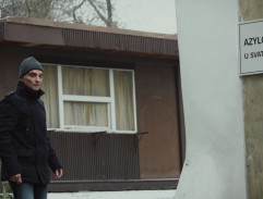 Holina u azylového domu