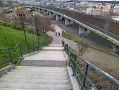 3. Zlíbám tě, až zabiješ