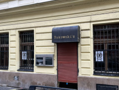 Před hospodou U Vandy