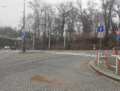 Pár vteřin před atentátem