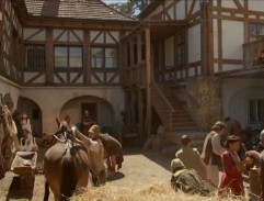 Nádvoří Teodorovy tvrze