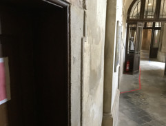 chodba v psychiatrickej liečebni