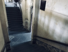 schody psychiatrickej liečebne