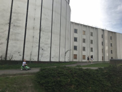 Na známém sídlišti